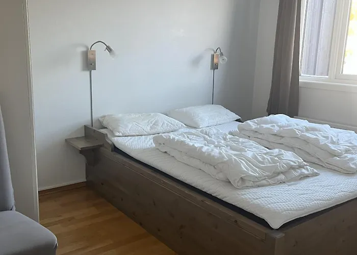 Appartement Romslig Toppleilighet 134 Kvm Med Balkong Perfekt For Firma Og Grupper